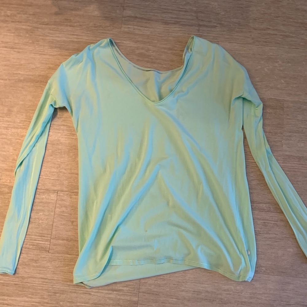 Lululemon Long Sleeve Size 4